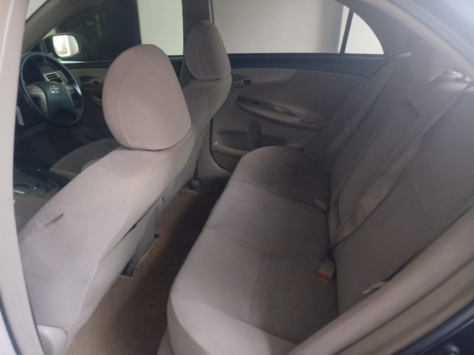 Daihatsu Tanto Interior